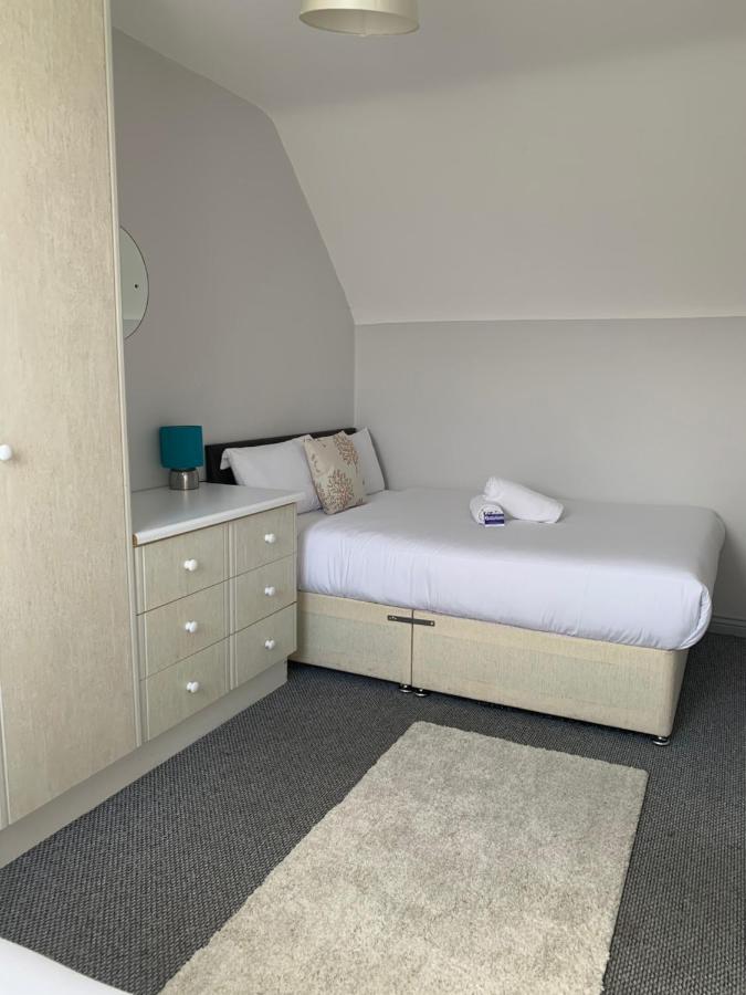 골웨이 Newcastle Townhouse 아파트 외부 사진